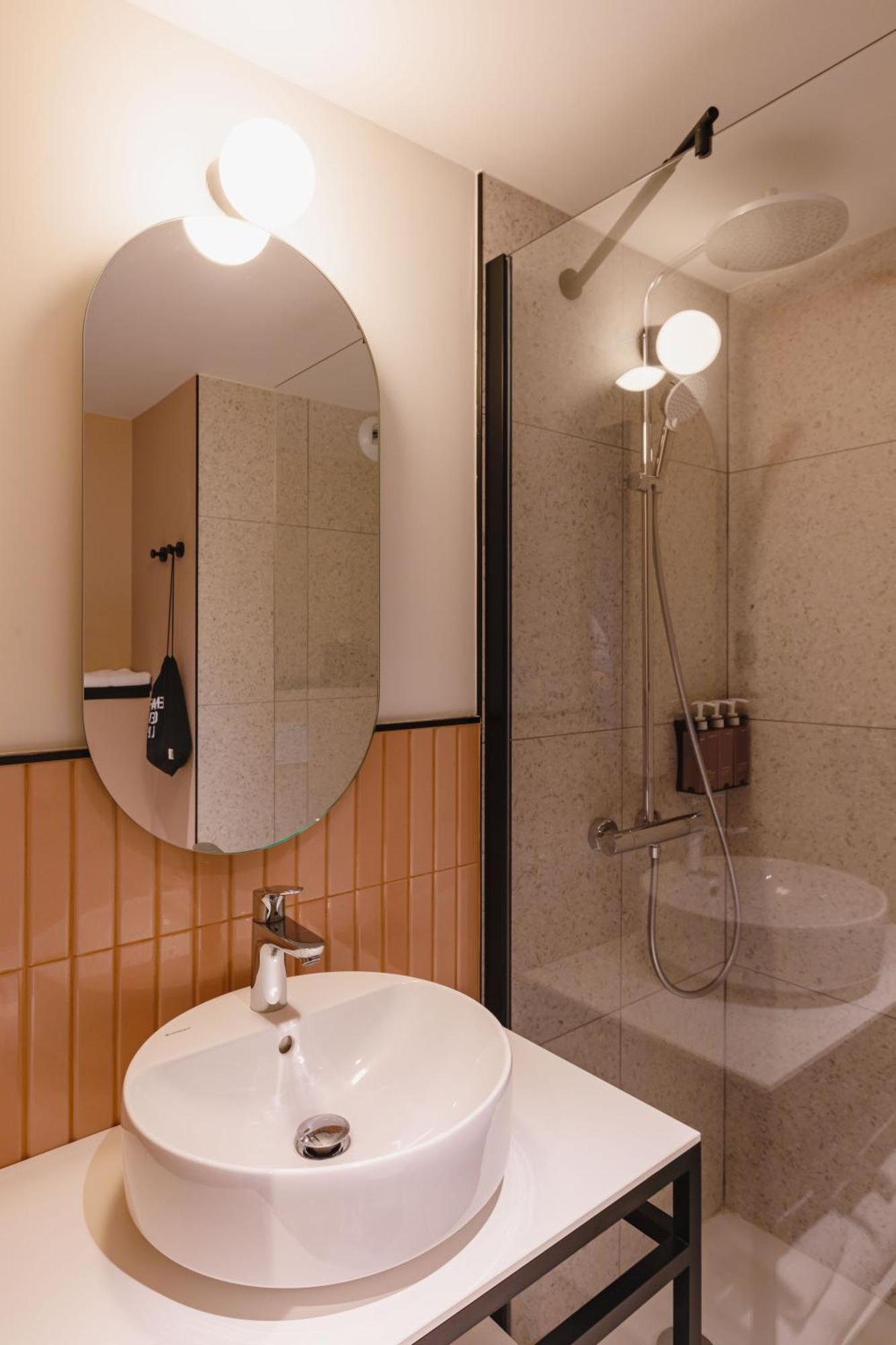 Tribe Lyon Croix Rousse Hotell Exteriör bild